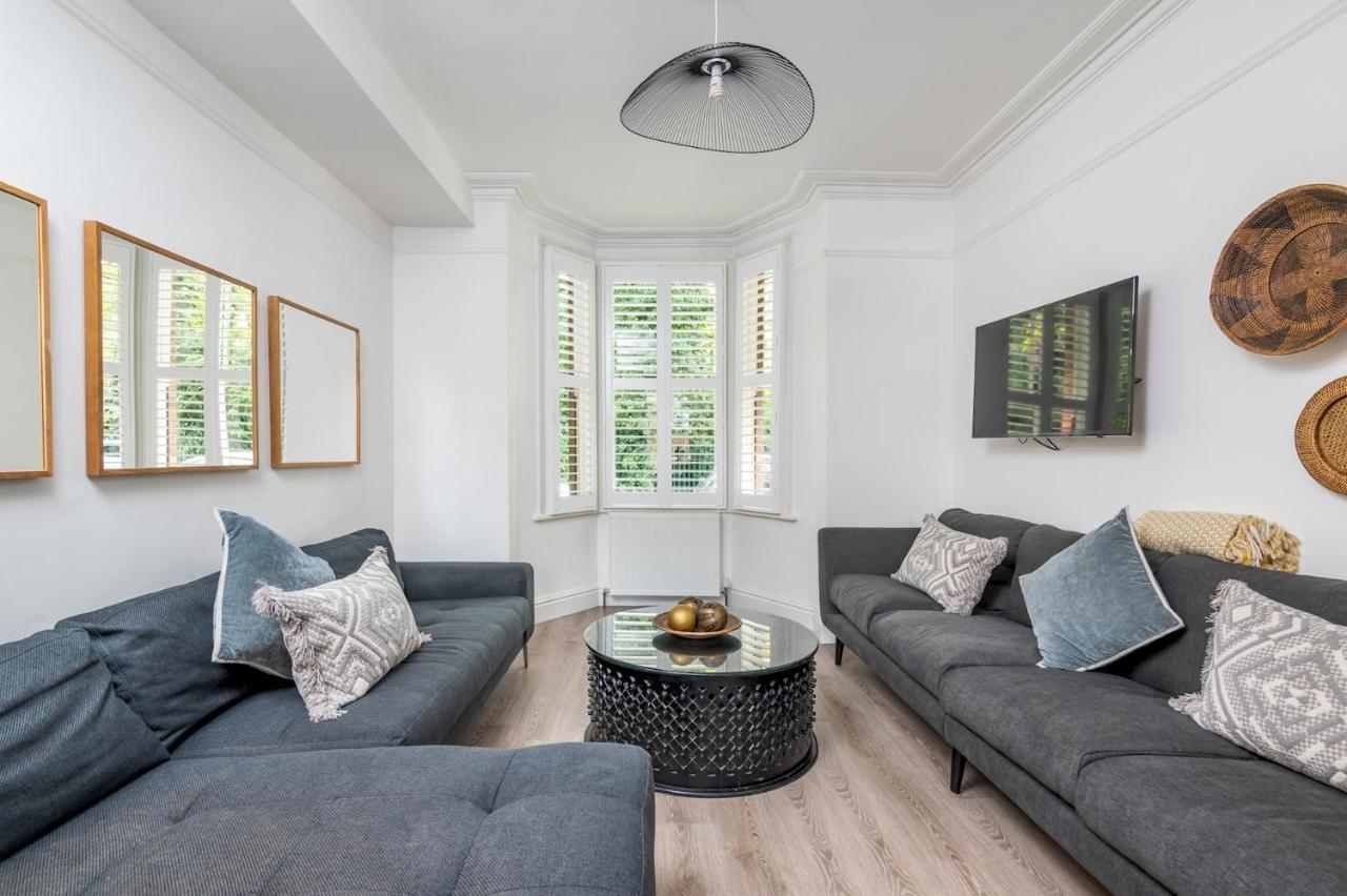 Elegant And Modern 5 Bed House I Pass The Keys Villa York Exteriör bild